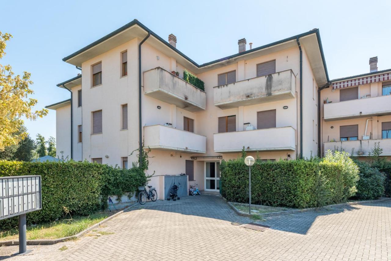 לוקה San Concordio Apartments - Affitti Brevi Italia מראה חיצוני תמונה