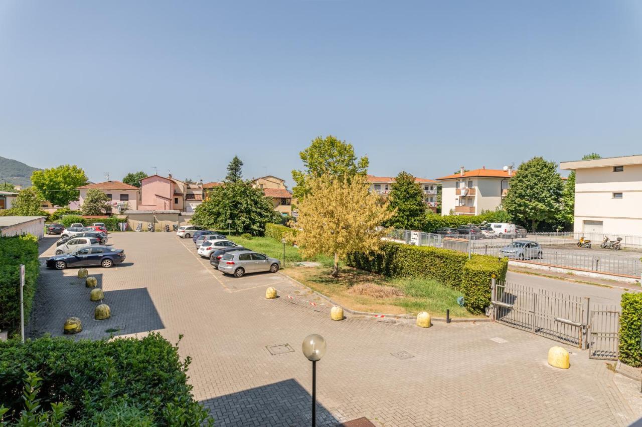 לוקה San Concordio Apartments - Affitti Brevi Italia מראה חיצוני תמונה
